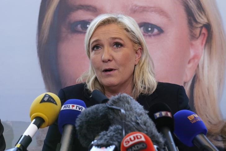 © Reuters. Líder do partido político Frente Nacional, Marine Le Pen, durante evento em Lille, França