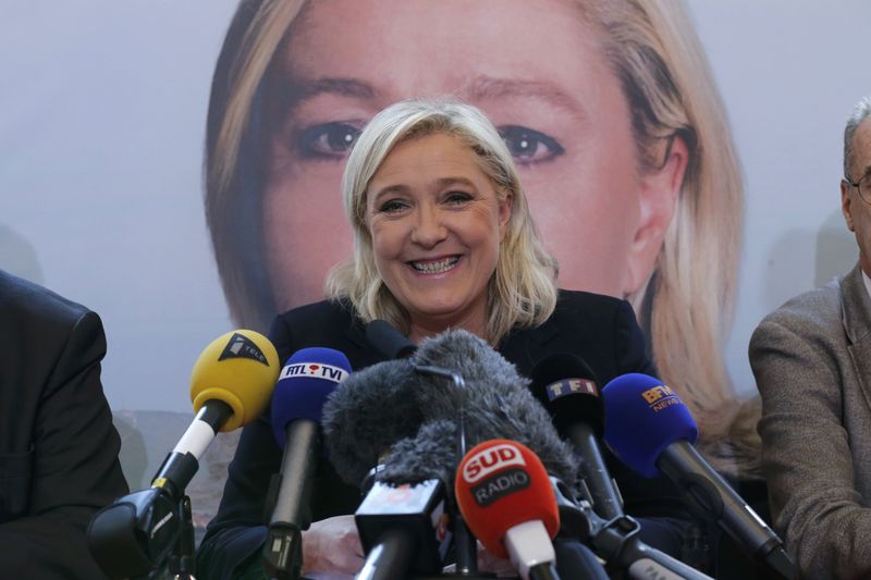 © Reuters. LE FRONT NATIONAL, GRAND GAGNANT DU 1ER TOUR DES ÉLECTIONS REGIONALES