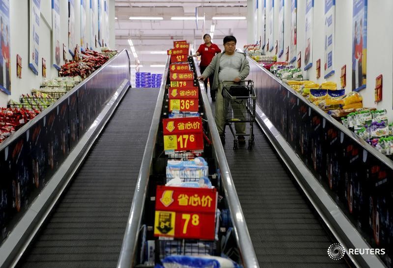 © Reuters. ارتفاع طفيف للتضخم في الصين في نوفمبر واسعار المنتجين تواصل الهبوط