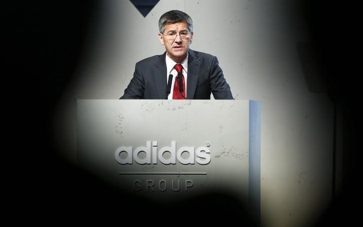 © Reuters. Hainer, CEO of Adidas, the world's second largest sports apparel firm, holds speech during company annual general meeting in Fuerth
