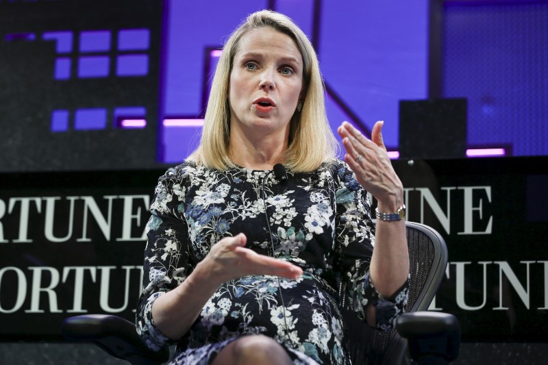 © Reuters. Marissa Mayer, President and CEO of Yahoo, participates in a panel discussion at the 2015 Fortune Global Forum in San Francisco