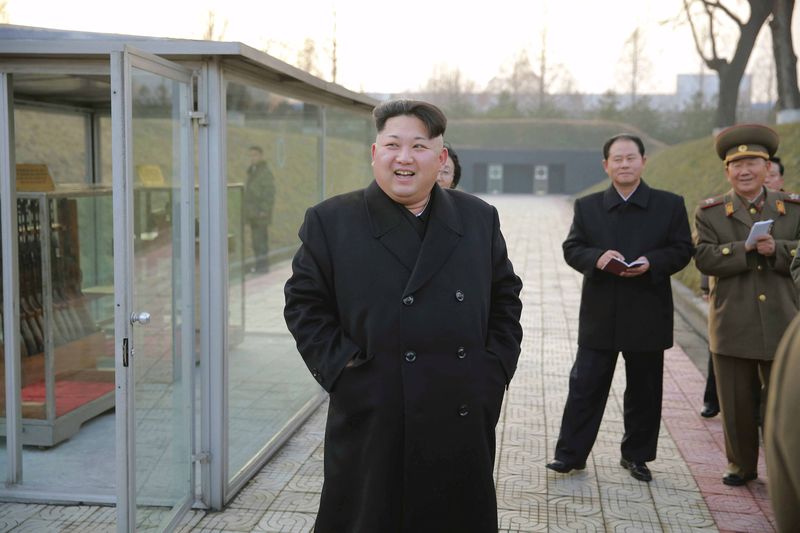 © Reuters. Il leader nordcoreano Kim Jong a Phyongchon