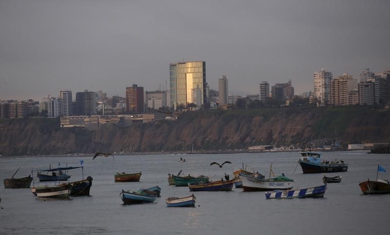 © Reuters. بيرو تتوقع ظاهرة نينيو "معتدلة" بدلا من تنبؤات سابقة