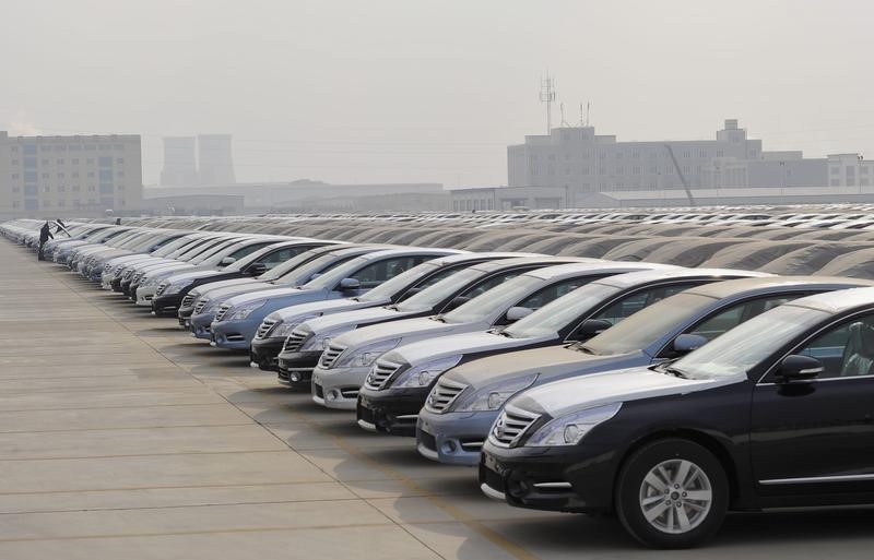 © Reuters. HAUSSE DE 20% DES VENTES DE VOITURES EN CHINE EN NOVEMBRE