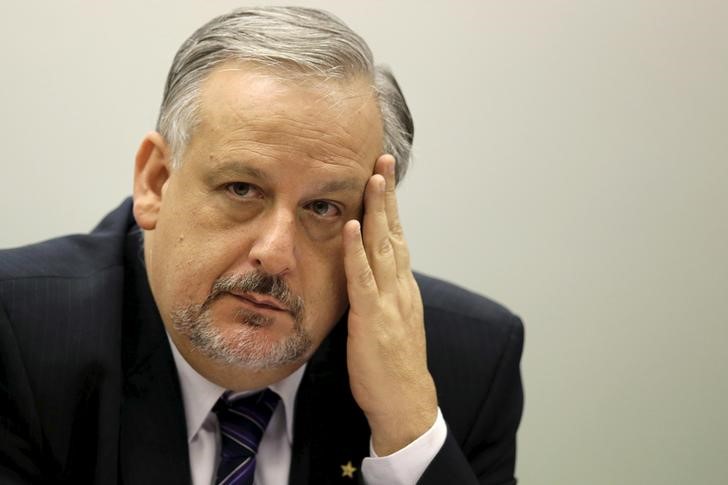 © Reuters. Ricardo Berzoini participa de reunião em Brasília