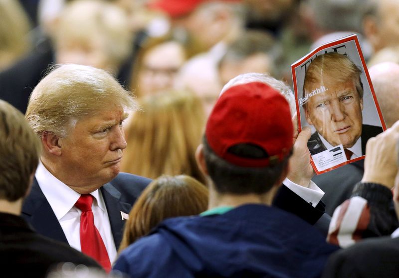 © Reuters. Trump mantiene ventaja entre los republicanos tras declaraciones contra musulmanes