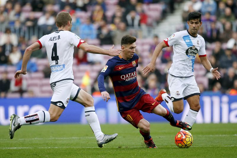 © Reuters. El Barça pincha en casa ante el Deportivo