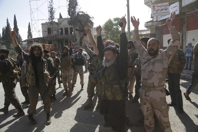 © Reuters. زعيم جبهة النصرة: اتفاقات الهدنة في سوريا لا تفيد سوى النظام