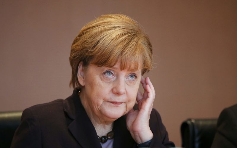© Reuters. Merkel quiere 