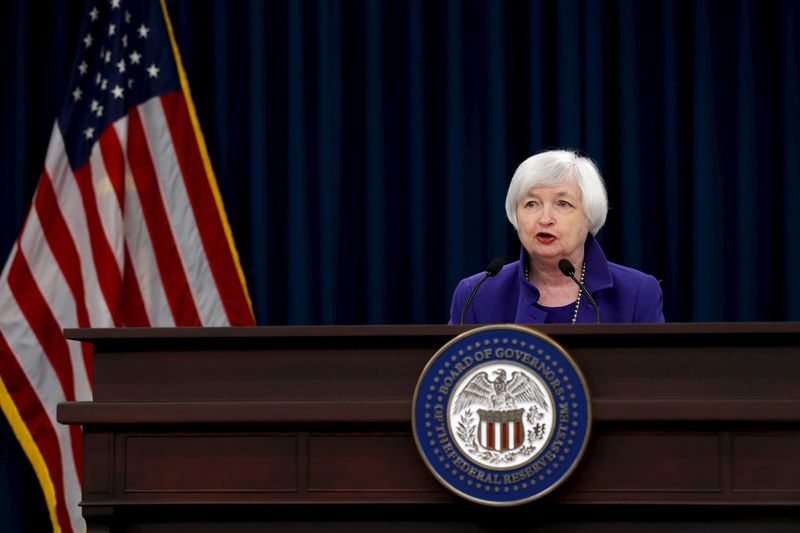 © Reuters. Yellen, clara y confiada, avisa que el curso de los tipos será comunicado con claridad