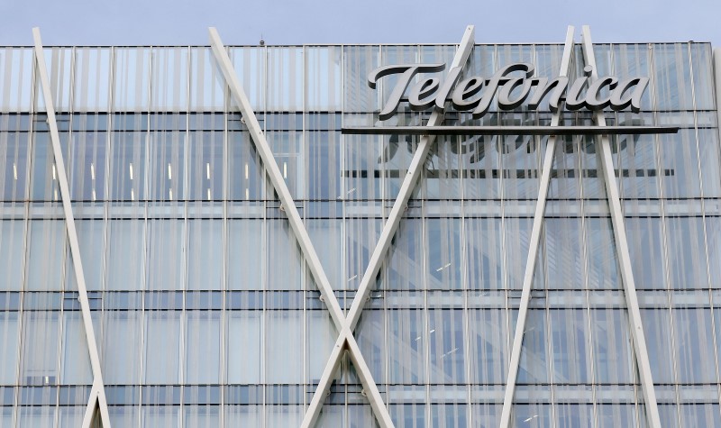 © Reuters. Regulador de telecomunicaciones México aprueba alquiler de espectro entre AT&T y Telefónica