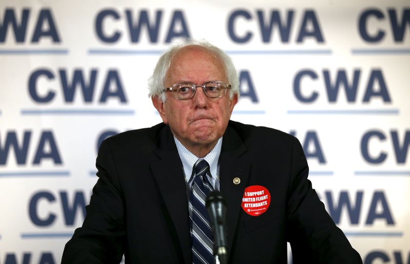 © Reuters. U.S. Senator Sanders speaks at the Communication Workers of America (CWA) office in Washington