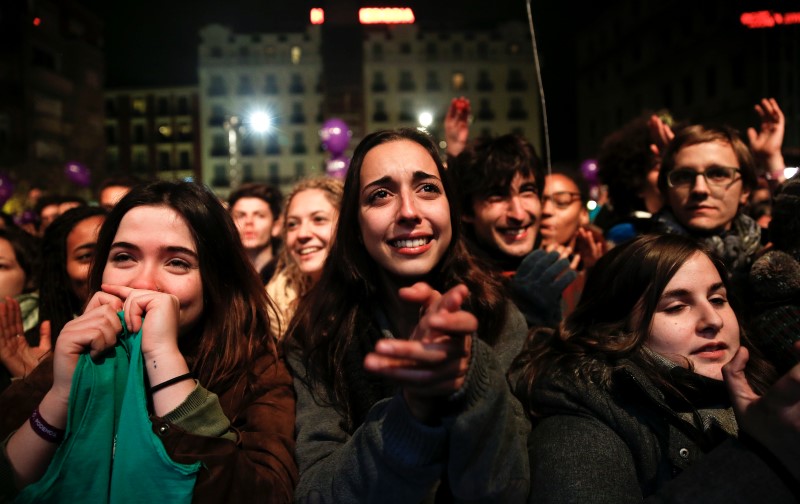 © Reuters. España se encamina a un gobierno a la izquierda y de duración dudosa