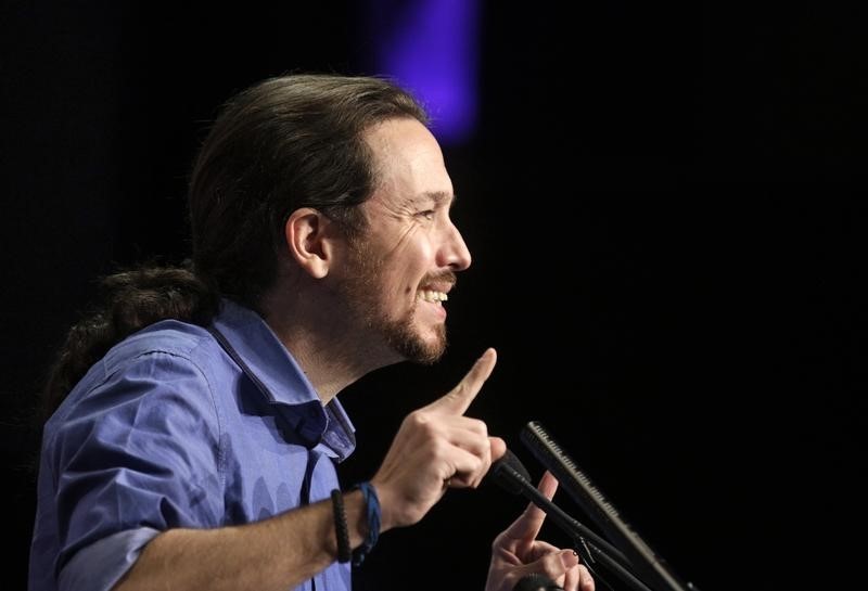 © Reuters. El líder de Podemos dice iniciará ronda de contactos y pide reforma constitucional