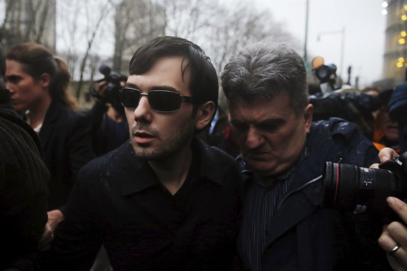 © Reuters. Shkreli, chief executive officer of Turing Pharmaceuticals and KaloBios Pharmaceuticals Inc, departs U.S. Federal Court after an arraignment following his being charged in a federal indictment filed in Brooklyn in New York