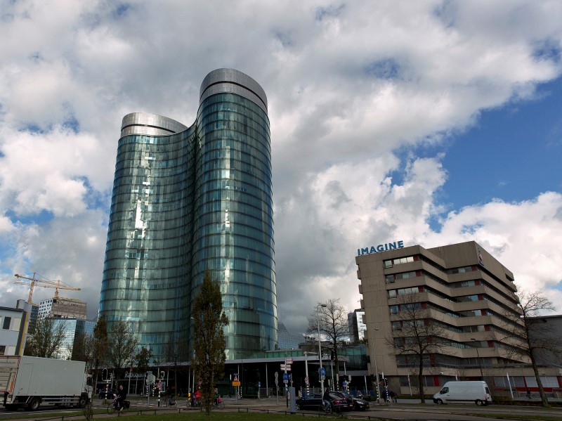 © Reuters. An exterior view of the headquarters of Rabobank in Utrecht