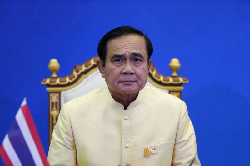 © Reuters. زعيم المجلس العسكري في تايلاند يكتب أغنية وطنية جديدة