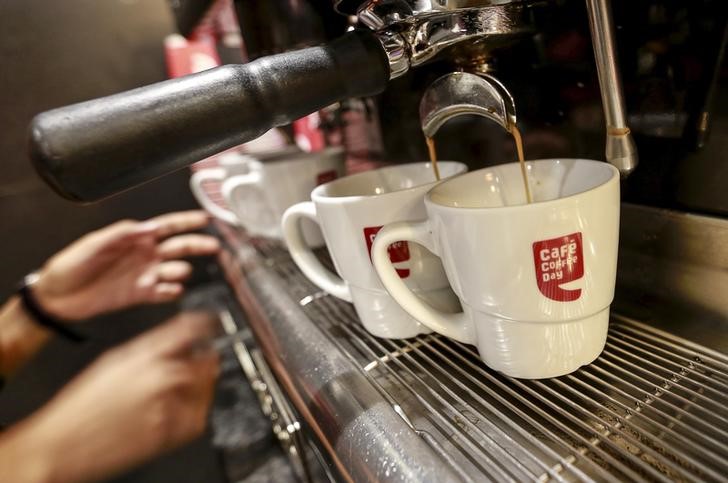 © Reuters. Asocian el consumo de café con una disminución del riesgo de morir