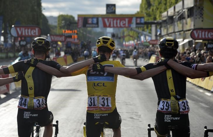 © Reuters. Tour de Francia 2017 comenzará en ciudad alemana de Düsseldorf