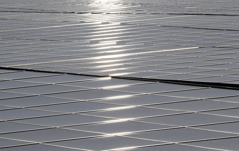 © Reuters. T-Solar refinancia hasta 2034 deuda por 500 mlns eur