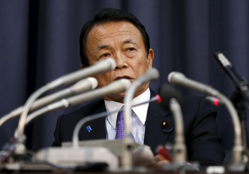 © Reuters. El Gobierno de Japón aprueba un presupuesto récord