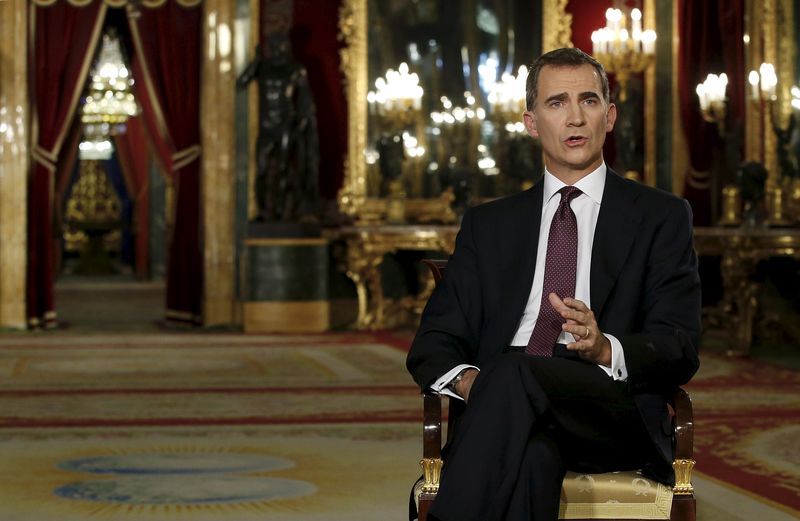 © Reuters. Felipe VI llama al entendimiento y la unidad en su discurso navideño