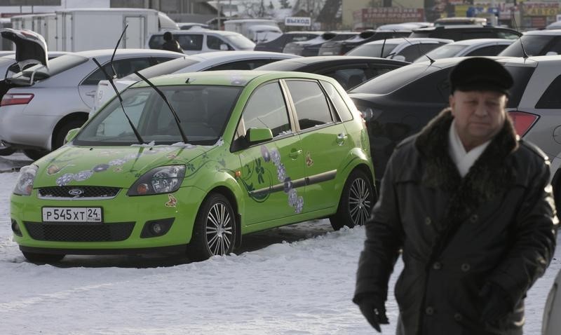 © Reuters. Авторынок в Красноярске