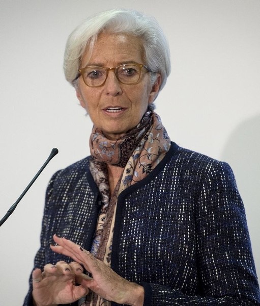 © Reuters. El crecimiento global en 2016 será decepcionante, dice Lagarde del FMI