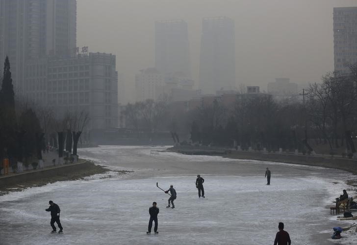 © Reuters. China critica la gestión de la polución en la ciudad de los guerreros de terracota