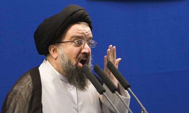 © Reuters. Alto clérigo iraní dice que ejecución de chií Nimr provocará derrocamiento en Arabia Saudí
