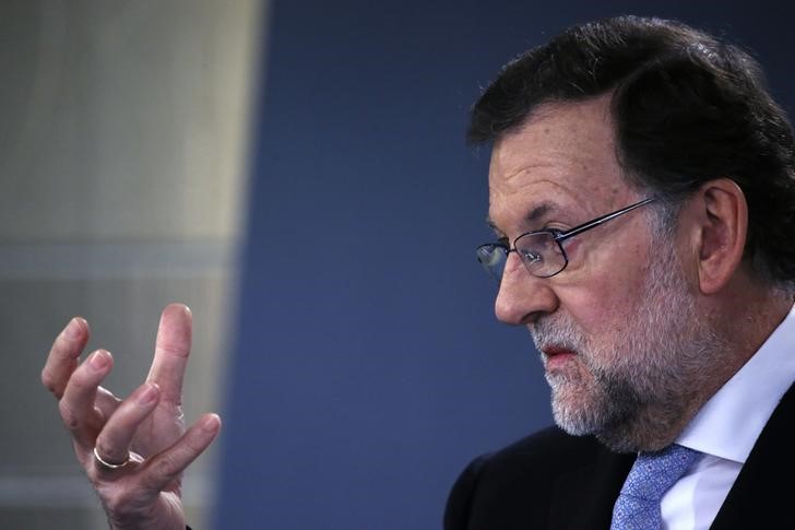 © Reuters. رئيس وزراء اسبانيا: لا بديل عن اجراء انتخابات جديدة في قطالونيا