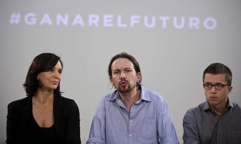 © Reuters. Podemos plantea tener cuatro grupos en el Congreso pese a reticencias