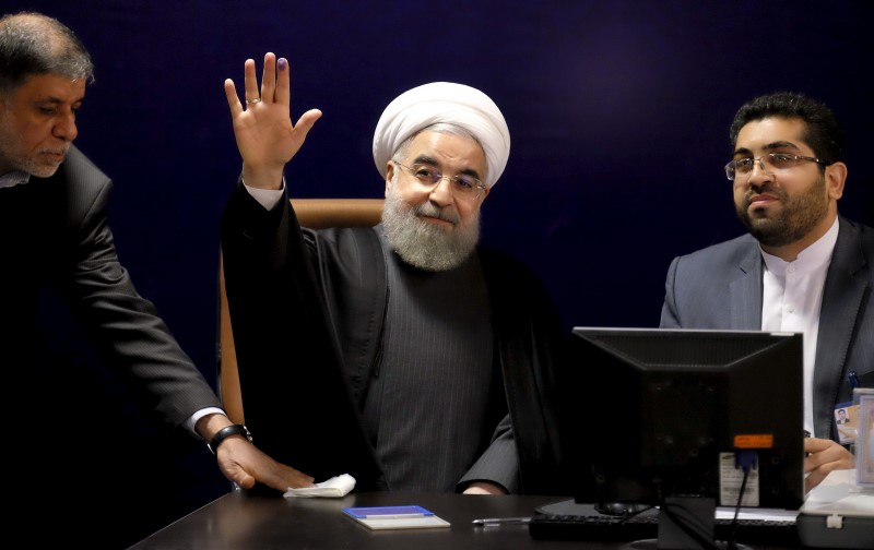 © Reuters. روحاني يدعو القضاء الإيراني لسرعة محاكمة المسؤولين عن هجوم السفارة السعودية
