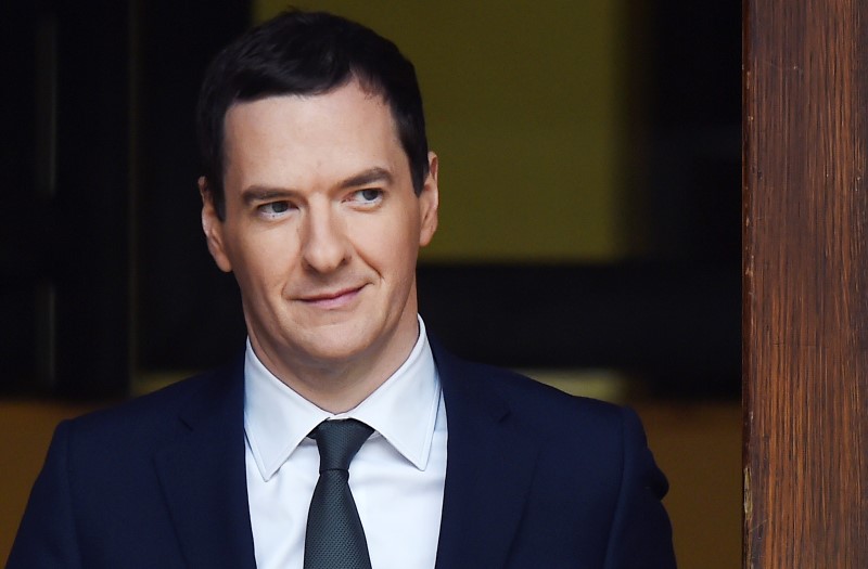 © Reuters. Britain's Chancellor of the Exchequer George Osborne leaves the Treasury to present the Autumn Statement to Parliament in London