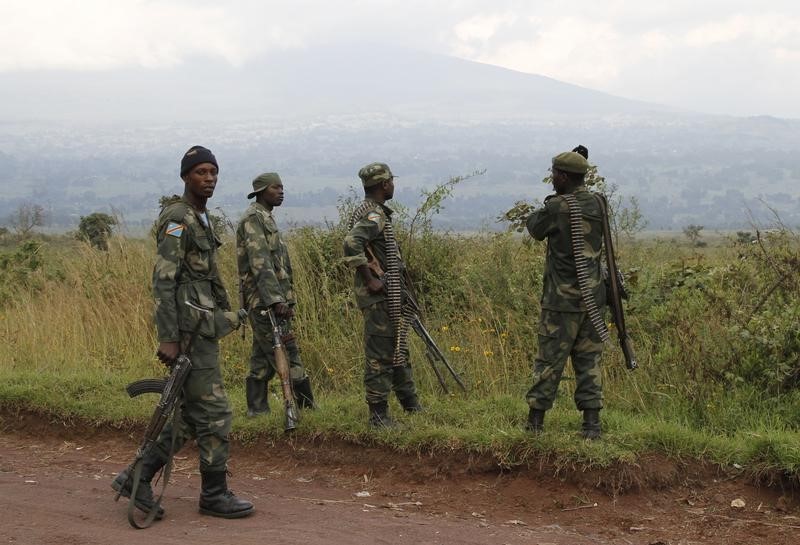 © Reuters. الجيش: متمردو الهوتو يقتلون 14 مدنيا من جماعة عرقية منافسة بالكونجو