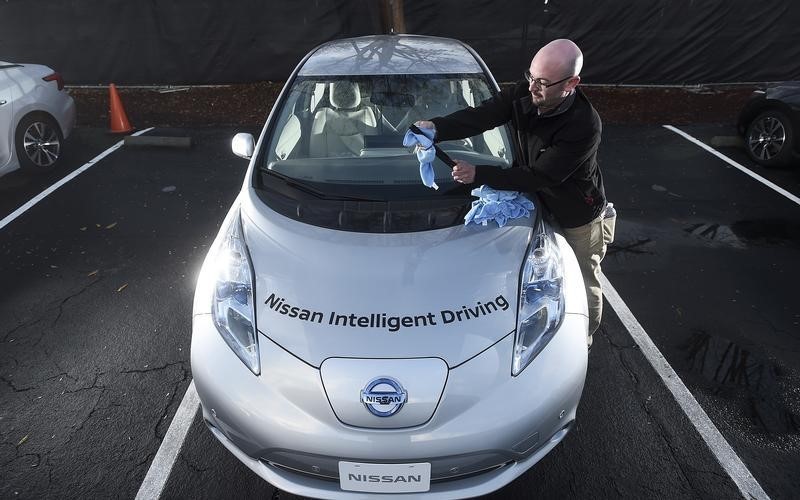 © Reuters. L'ALLIANCE RENAULT-NISSAN VA LANCER D'ICI QUATRE ANS PLUS DE DIX VÉHICULES AUTONOMES