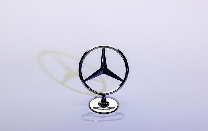 © Reuters. 2015, ANNÉE RECORD POUR MERCEDES-BENZ 