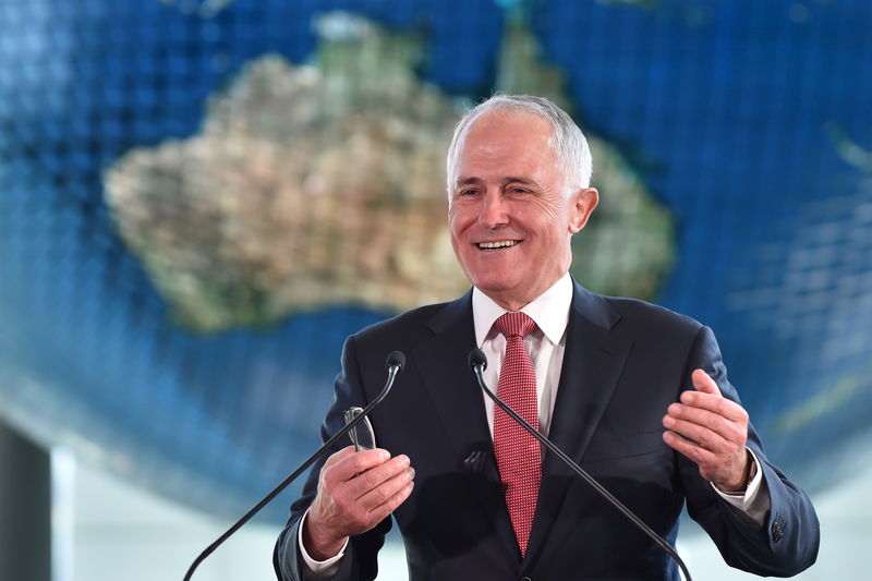 © Reuters. Australian Prime Minister Malcolm Turnbull delivers a speech at the National Museum of Emerging Science and Innovation in Tokyo