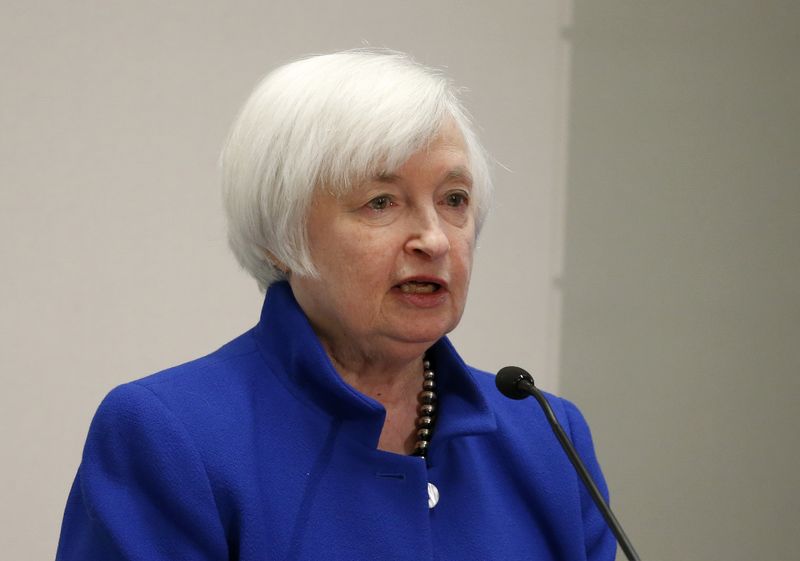 © Reuters. U.S. Federal Reserve Chair Janet Yellen speaks at a conference hosted by the Federal Reserve Bank of Boston in Boston