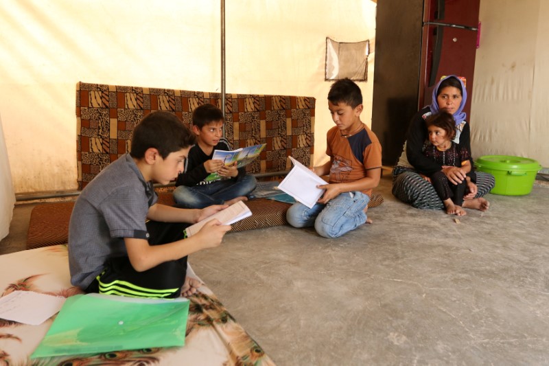 © Reuters. ميركل: ينبغي دراسة مناطق محمية لليزيديين في شمال العراق