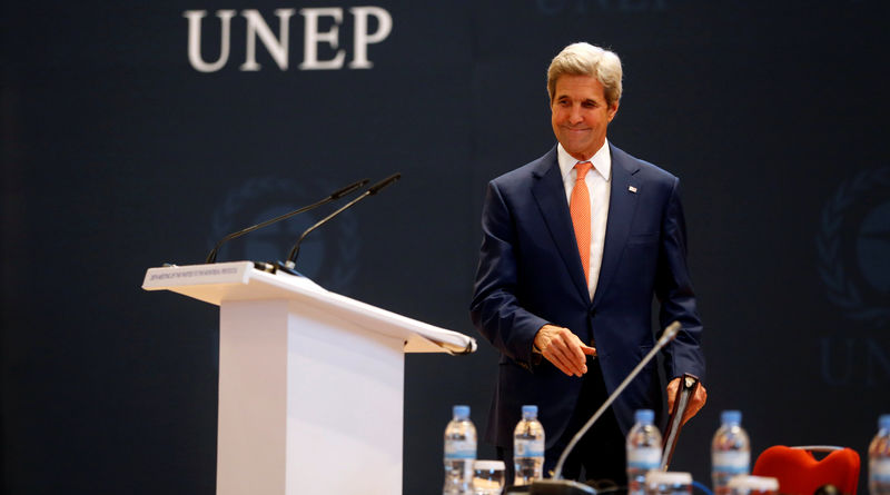 © Reuters. U.S. Secretary of State John Kerry delivers his keynote addres to promote U.S. climate and environmental goals in Rwanda's capital Kigali