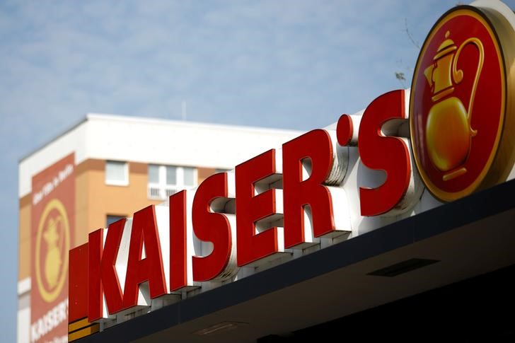 © Reuters. Kaiser's Tengelmann branch seen in Berlin