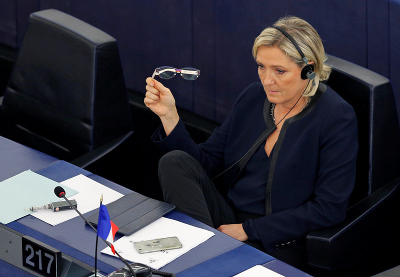 © Reuters. 339.000 EUROS RÉCLAMÉS PAR LE PARLEMENT EUROPÉEN À MARINE LE PEN