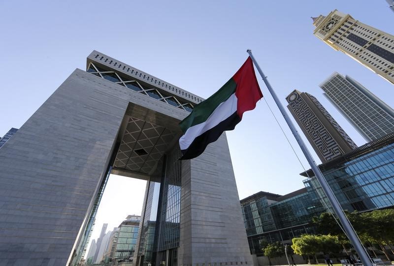 © Reuters. وزارة المالية الإماراتية: لا نية لفرض ضرائب على دخل الأفراد