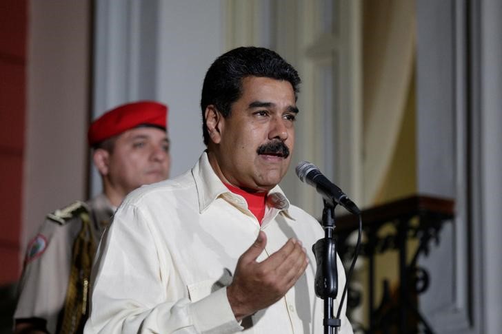 © Reuters. Maduro faz discurso após encontro com ex-premiê espanhol Zapatero em Caracas