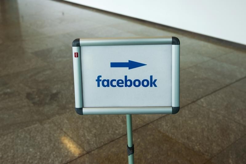 © Reuters. Picture shows Facebook logo at Facebook office in Berlin