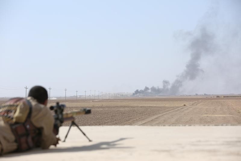 © Reuters. انفجارات ضخمة تهز شرق الموصل بعد كلمة البغدادي