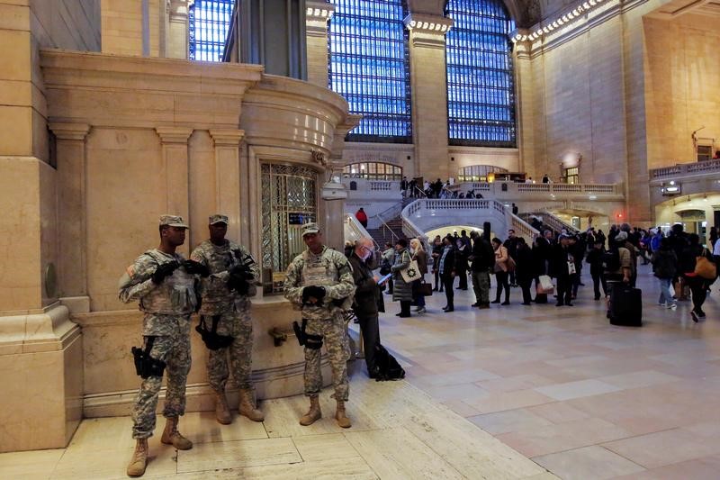 © Reuters. نيويورك تعتزم نشر أكبر عدد من أفراد الشرطة في يوم الانتخابات
