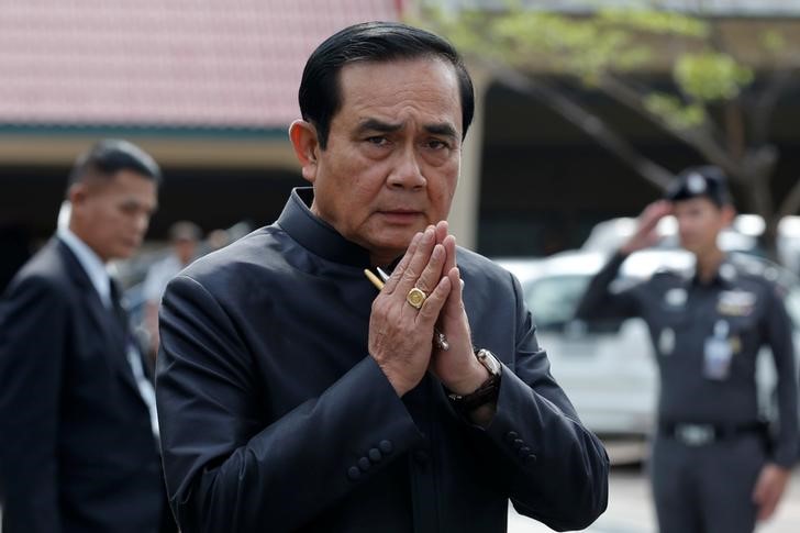 © Reuters. تايلاند سترسل الدستور للاعتماد الملكي ممهدة الطريق لانتخابات 2017