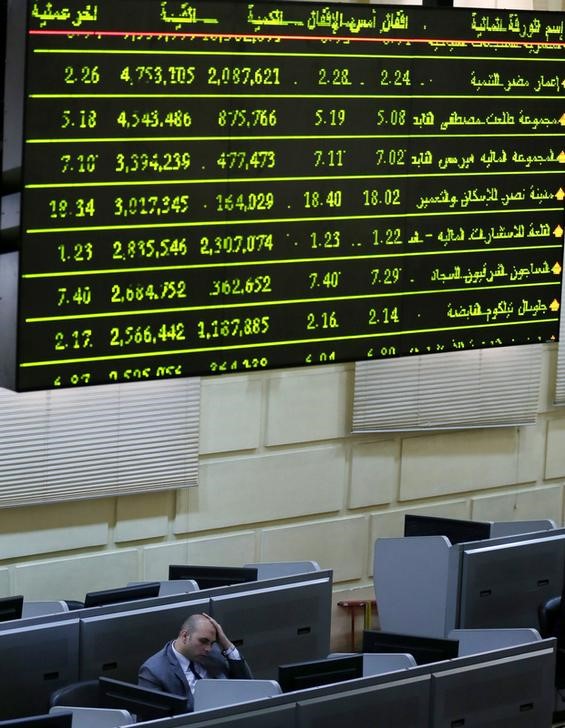© Reuters. بورصة مصر تصعد لأعلى مستوى في 8 سنوات بفعل تحرير سعر الصرف
